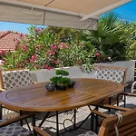 Prázdninový dům Beeindruckendes Nur 80 Meter Zum Mit Mediterranem Garten Und Chillout-bereich Crikvenica