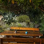Beeindruckendes Nur 80 Meter Zum Mit Mediterranem Garten Und Chillout-bereich