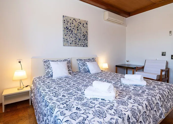 Holiday home Beeindruckendes Nur 80 Meter Zum Mit Mediterranem Garten Und Chillout-bereich *