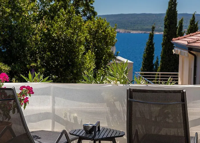 Beeindruckendes Nur 80 Meter Zum Mit Mediterranem Garten Und Chillout-bereich Dom wakacyjny Crikvenica